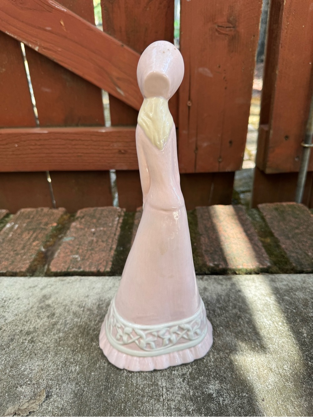Ceramic Pink Lady Figurine with Parasol - Picture 3 of 3